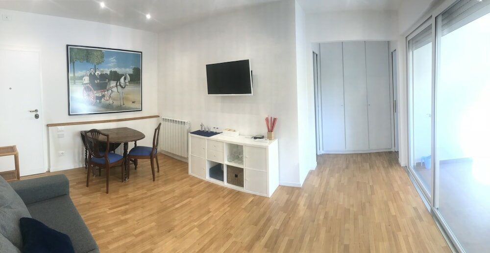 Фото Giulio Cesare Luxury Apartment