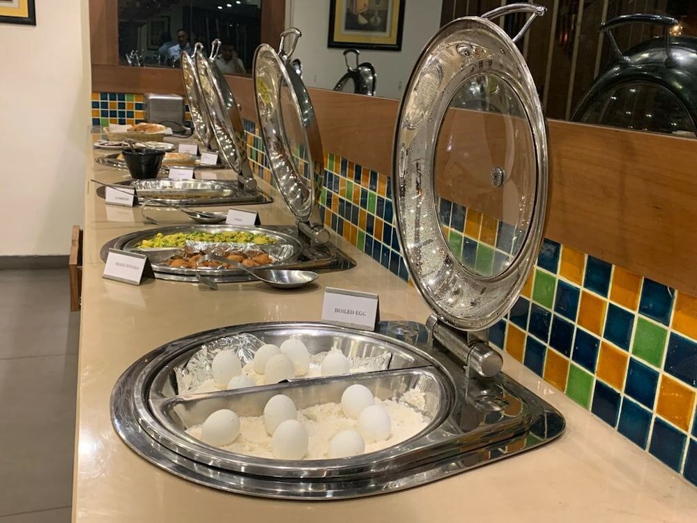 Фото Hotel Shagun