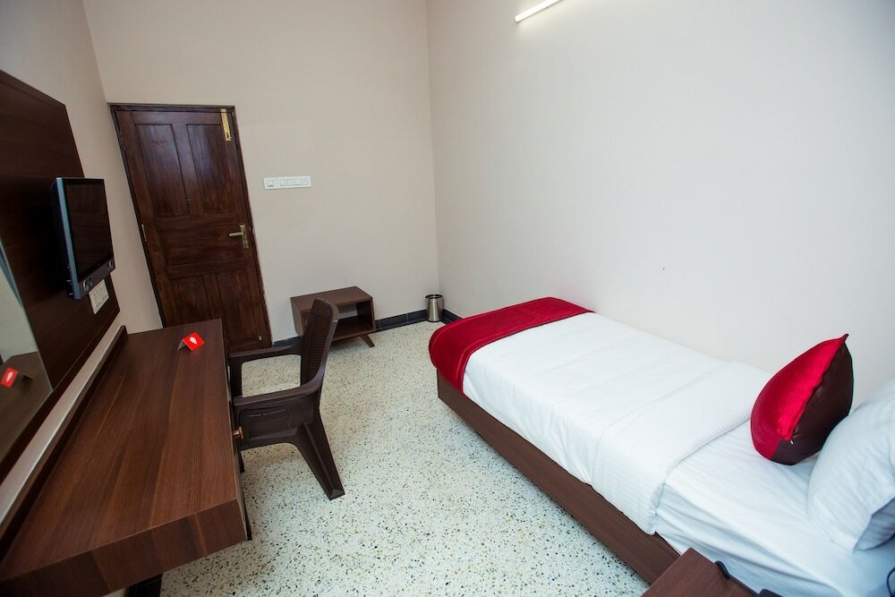 Фото Oyo 10789 Hotel Ranga Inn