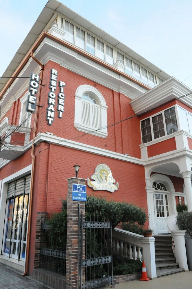 Фото Hotel Boutique Restorant Gloria