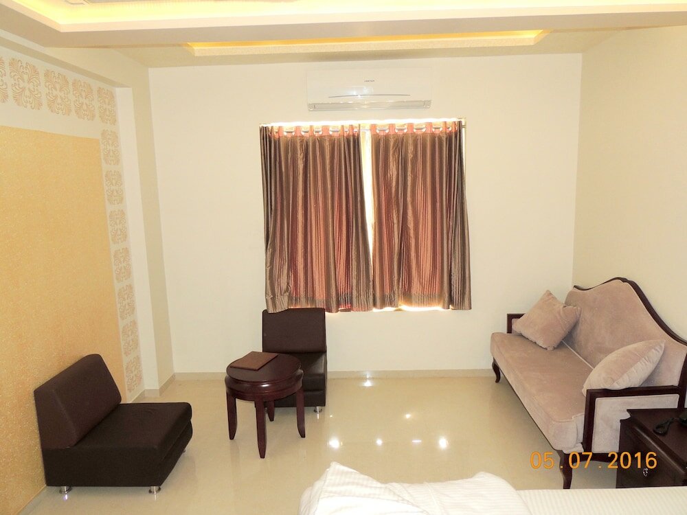 Фото Hotel Darshan