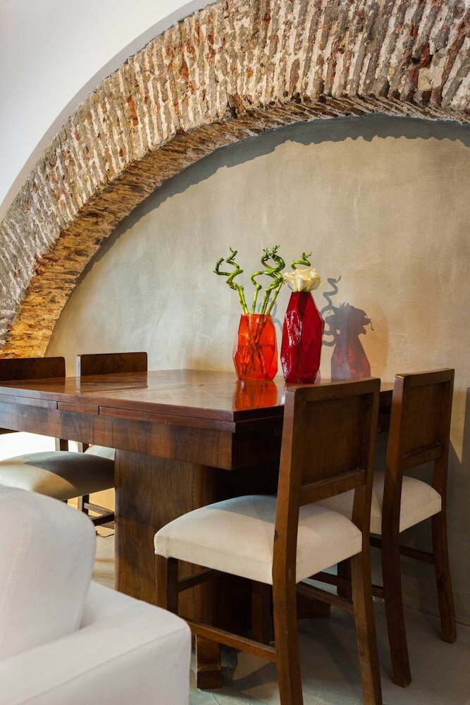 Фото The Old Stables Chiado Apartments