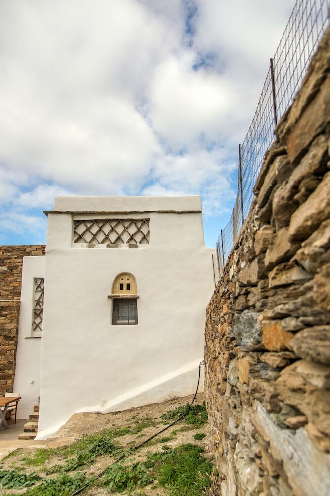 Фото Tinos Pegion House