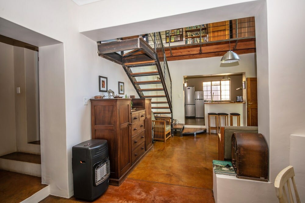 Фото The Hillside House