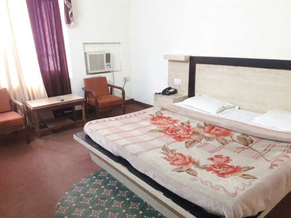 Фото Aj International