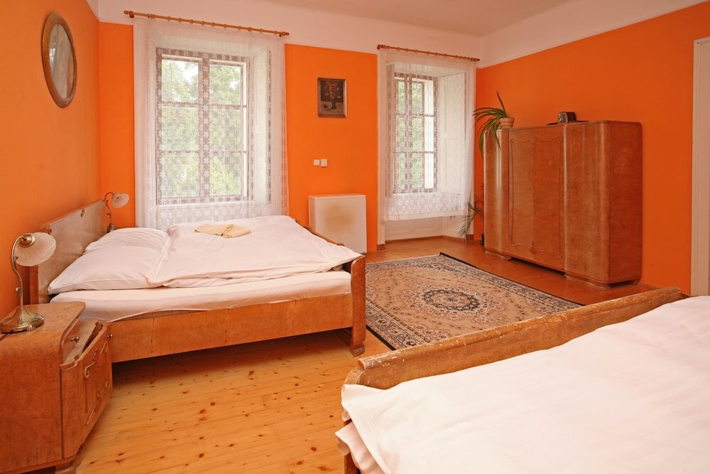 Фото Zamek Jindrichovice