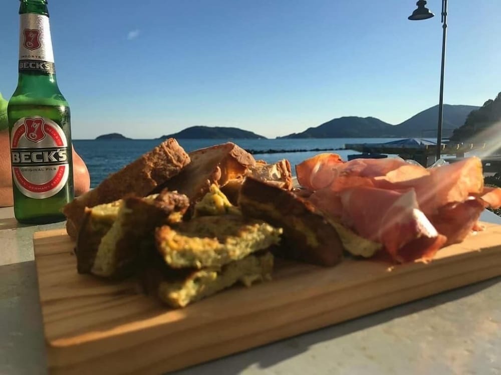 Фото Villa Shelley Boutique Hotel