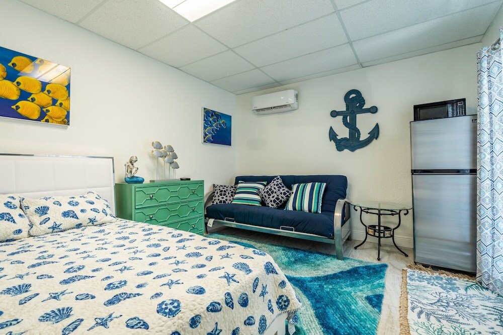 Фото Brand New Key Largo Home