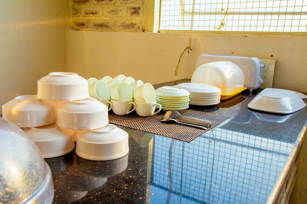 Фото Parkwood Suites