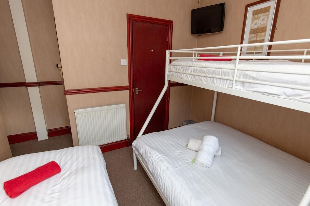 Фото The Riviera Hotel