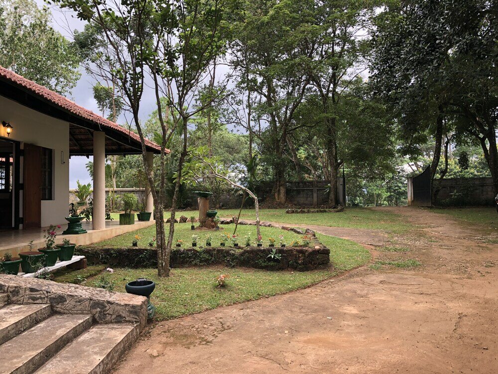 Фото Captain's Lodge