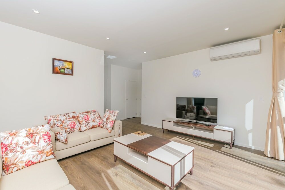 Фото Hero Holiday House L12