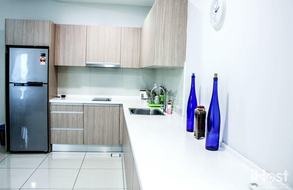 Фото Royal Regent Condominium by iHost