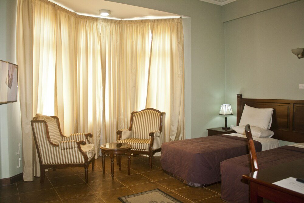 Фото The Congress Hotel