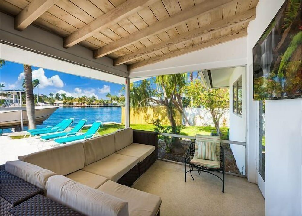 Фото Salty Bungalows Rosie