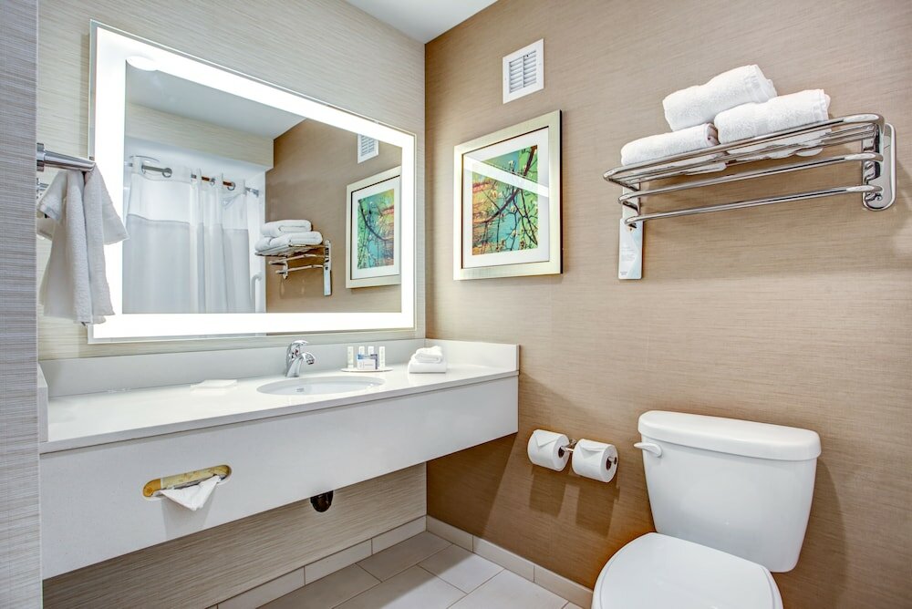 Фото Fairfield Inn & Suites Springfield Holyoke