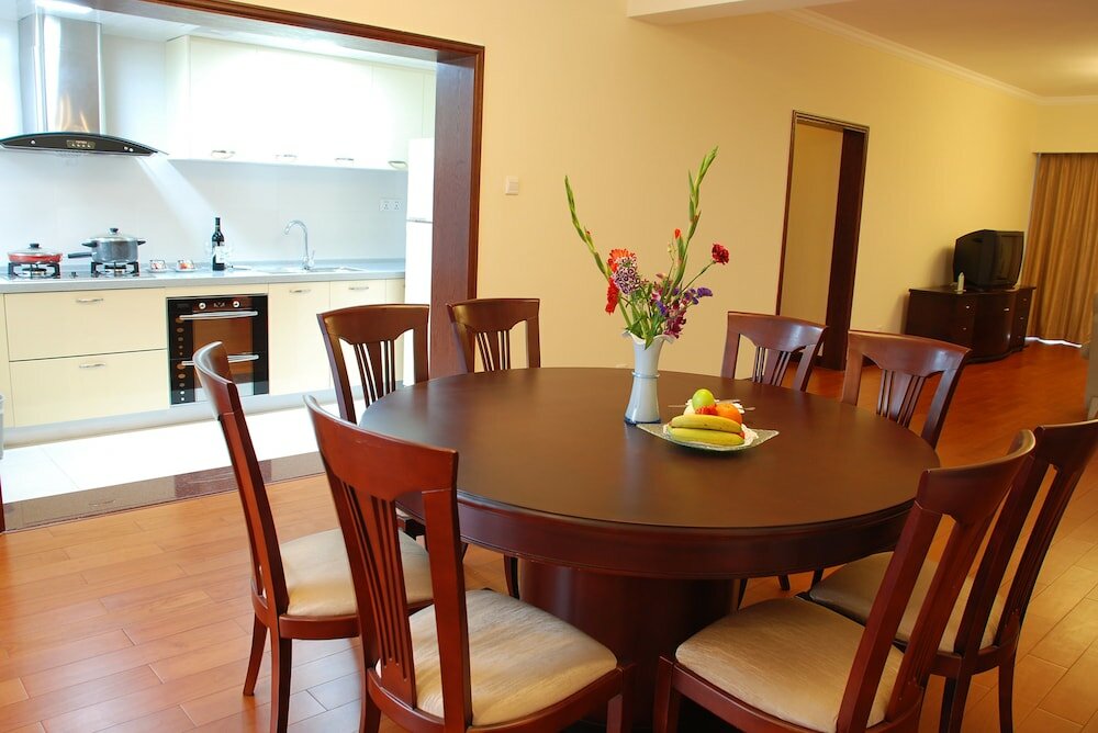 Фото Ming Wah Apartment Shenzhen