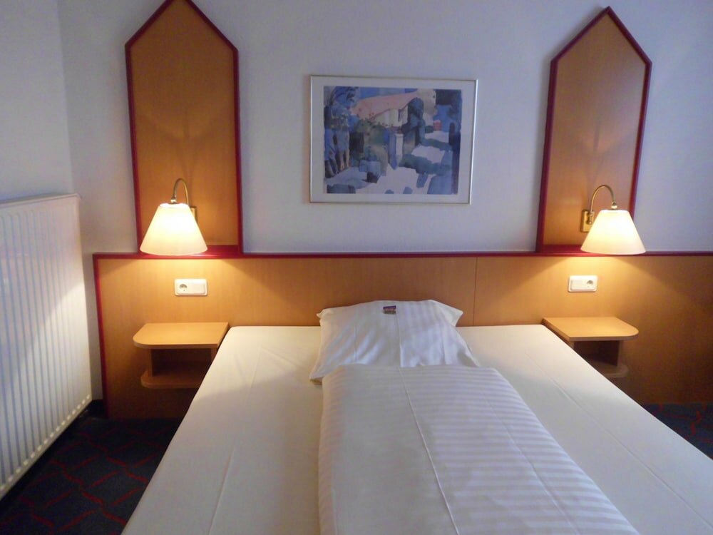 Фото Hotel Montana Lauenau