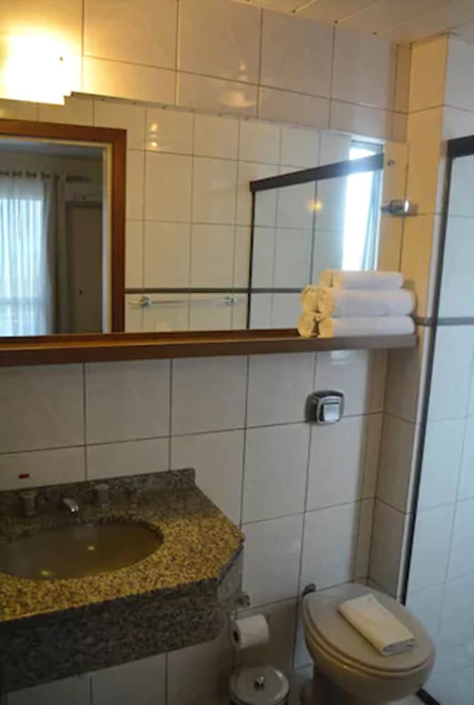 Фото Kennedy Slim Hotel