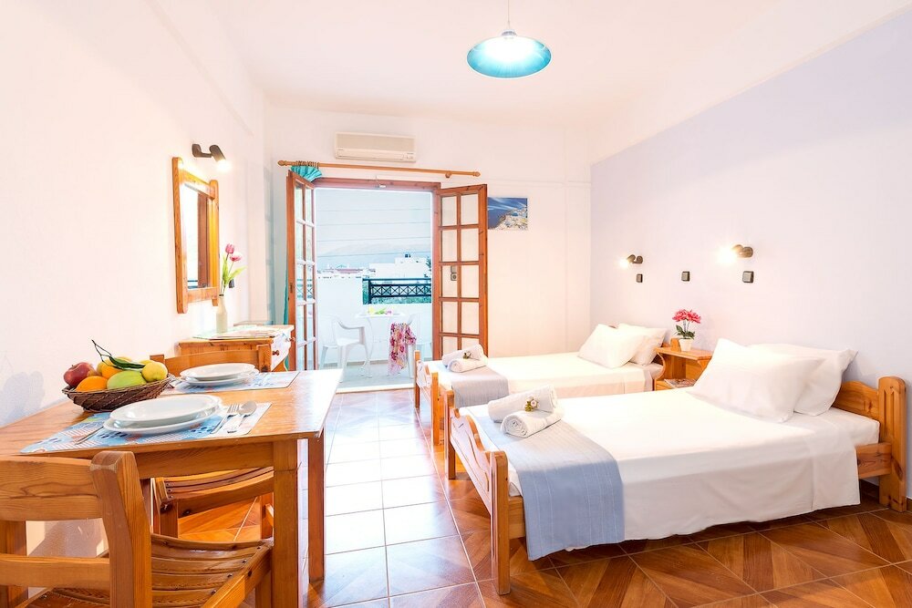 Фото Kostas Apartments