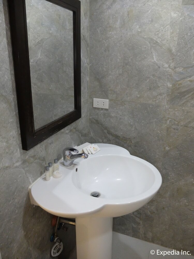 Фото Imerex Plaza Hotel