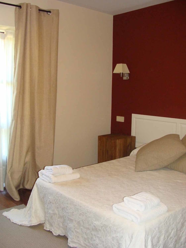 Фото Hotel Rural Montañas de Covadonga