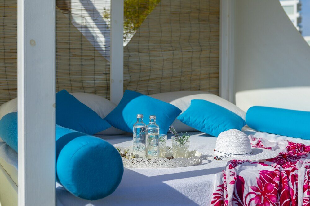 Фото Вилла Seafront Protaras Luxury Resort