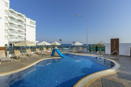 Гостиница Seafront Protaras Luxury Resort в Протарасе