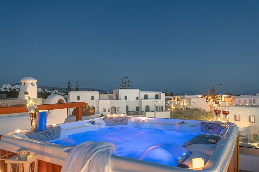 Фото Naxian Queen Luxury Villas & Suites