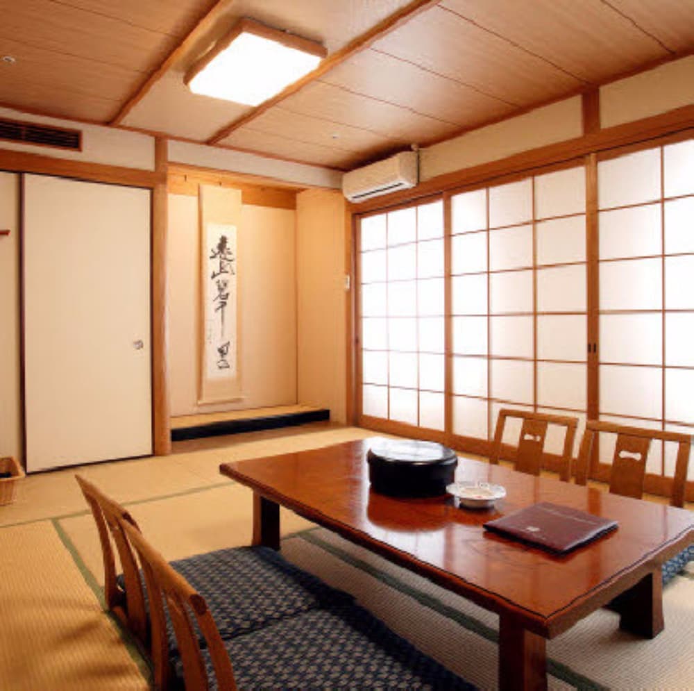 Фото Hotel Royal Hill Fukuchiyama & SPA