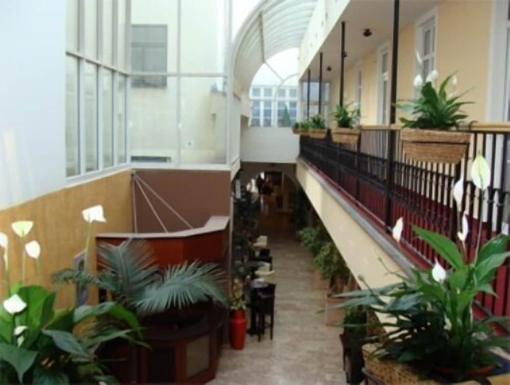 Фото отеля 3