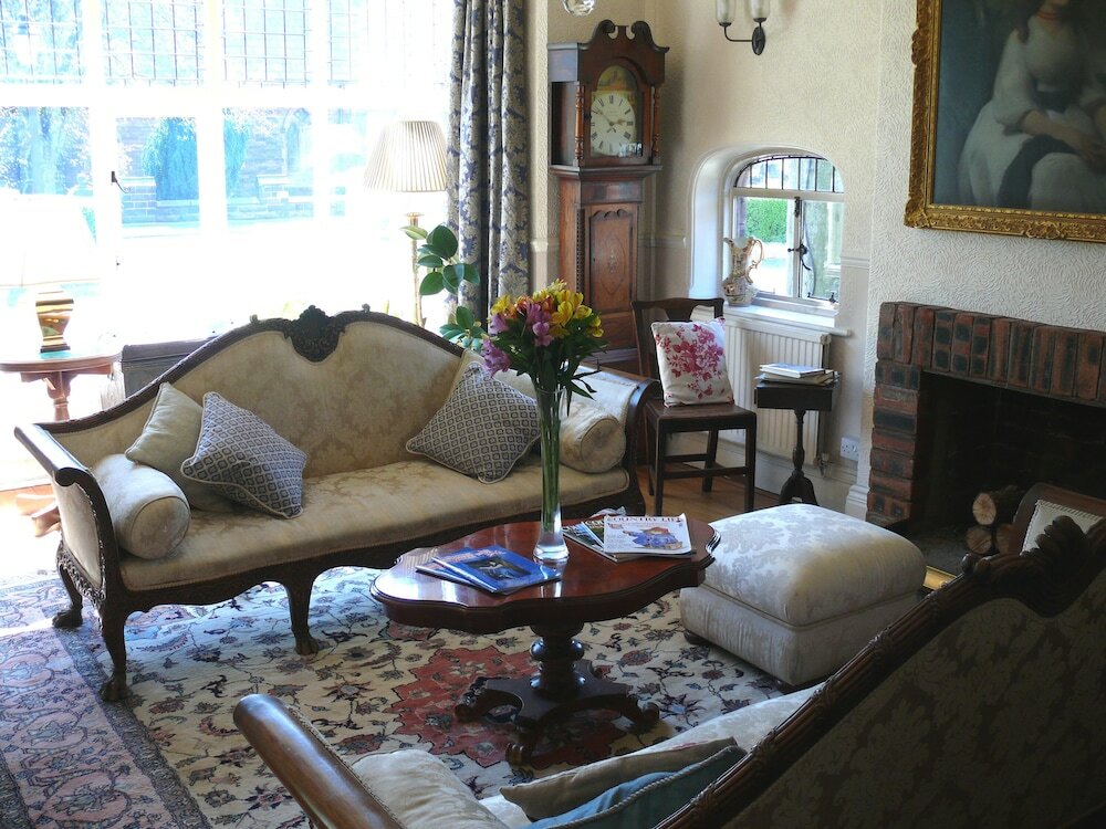 Фото Chester Court Hotel