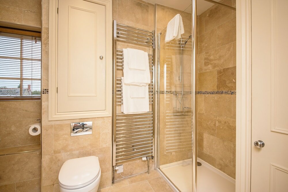 Фото Marlborough Arms Hotel