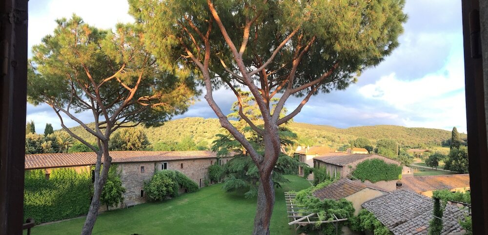 Фото La Pescaia Resort