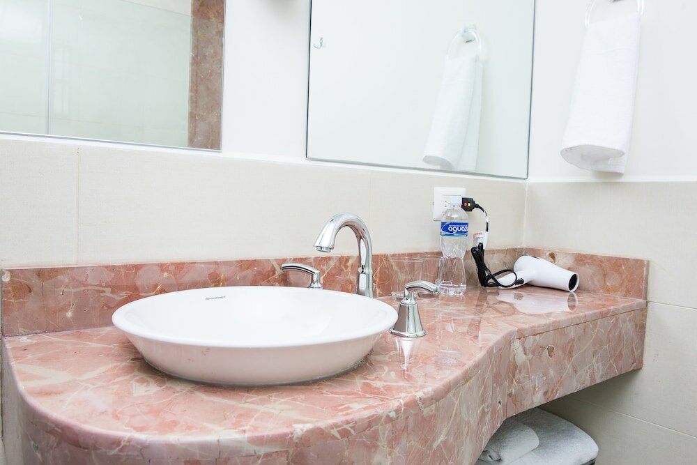 Фото Hotel Latitud 15