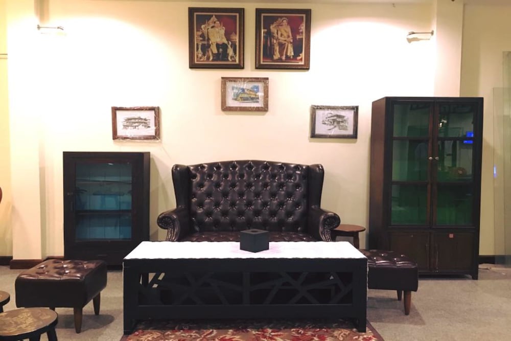 Фото Srisomboon Hostel