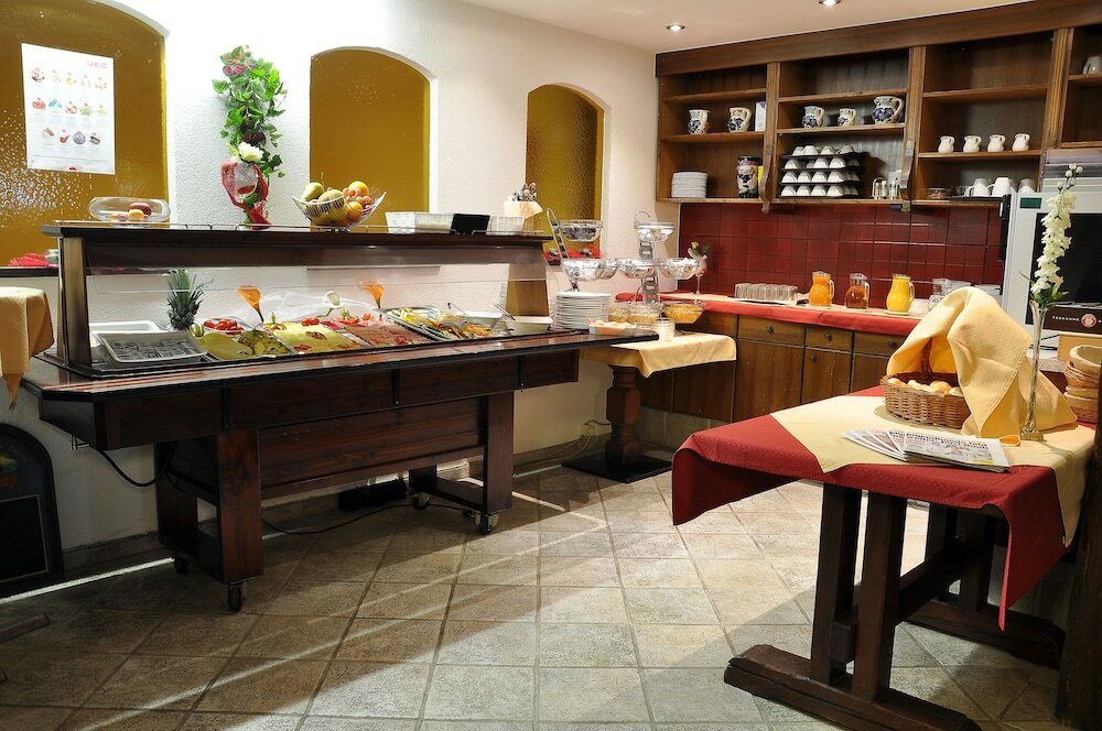 Фото Hotel Torwirt