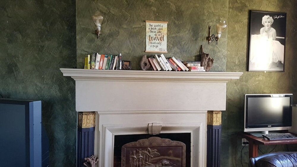 Фото Whakatane Hotel