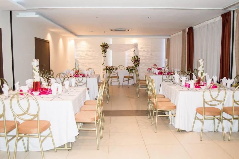 Фото Hotel Latitud 15