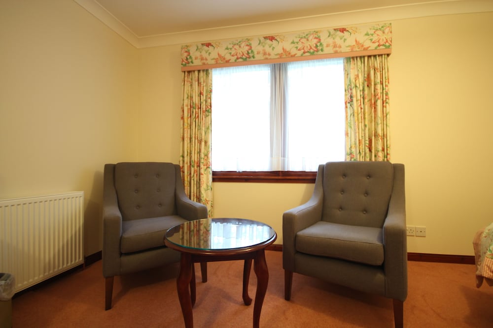 Фото Strathburn Hotel Inverurie by Compass Hospitality