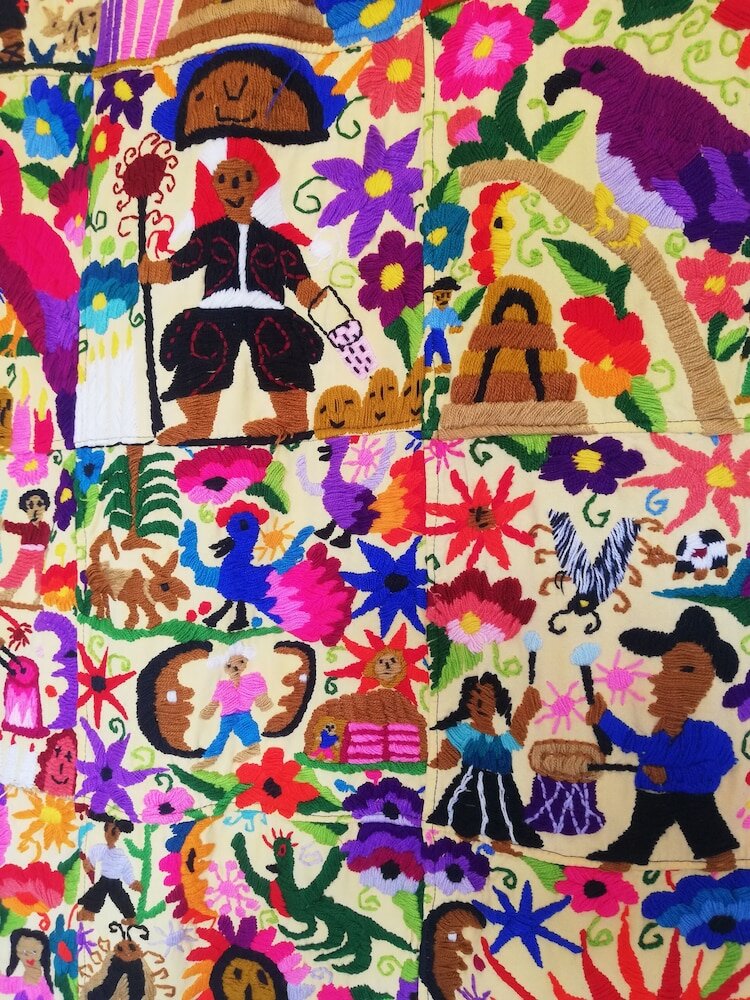 Фото Yellow House - Hostel