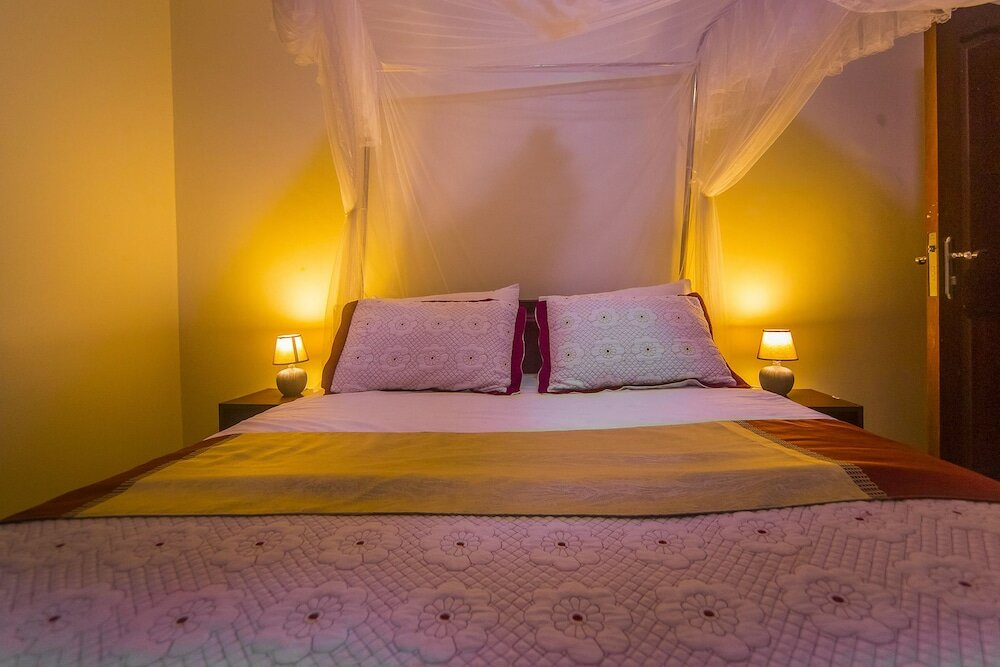 Фото Hotel Royal Nest