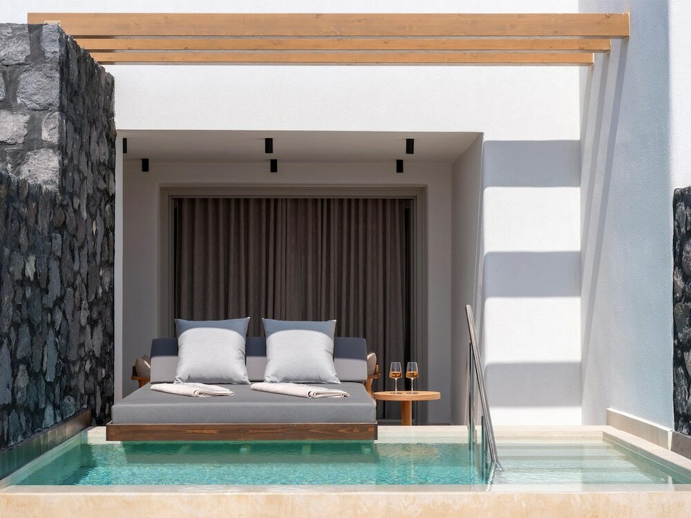 Фото Santo Pure Oia Suites & Villas