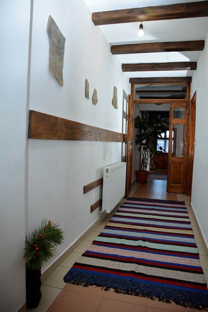 Фото Trenchova Guest House