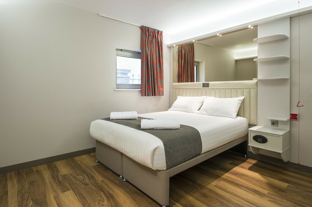 Фото Point A Hotel London Shoreditch