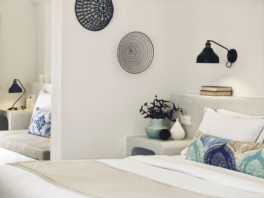 Фото Santo Pure Oia Suites & Villas