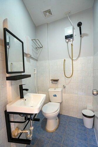Гостиница Zuric Pension Coron в Короне
