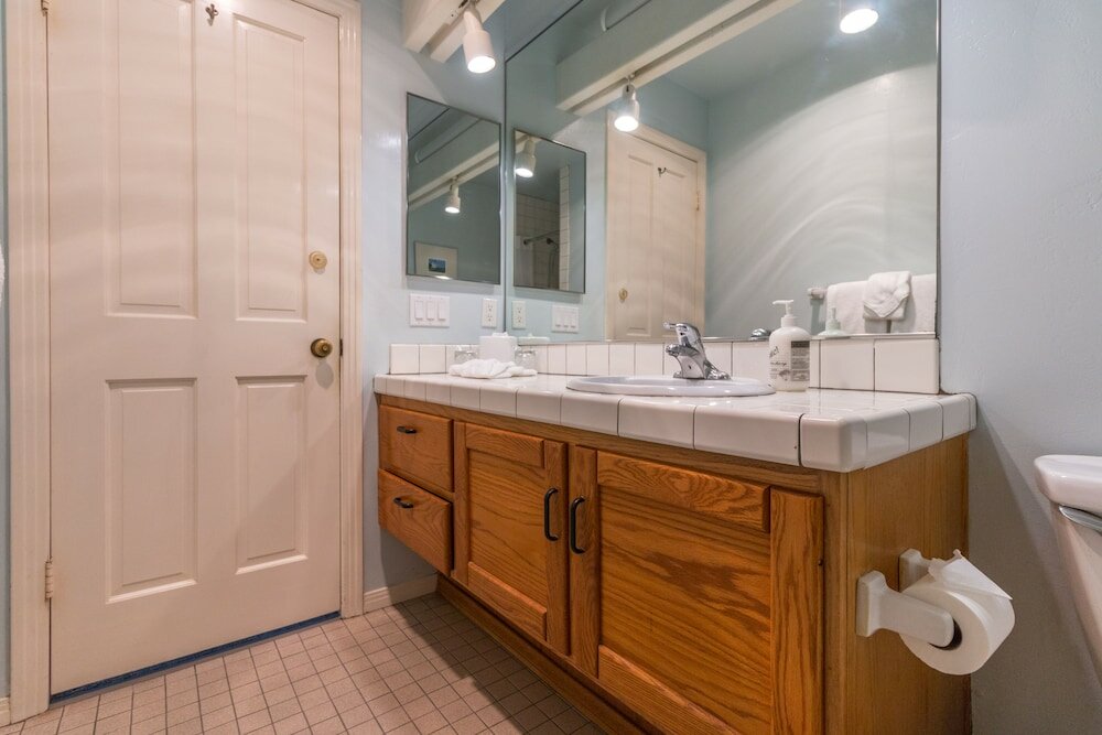 Фото Wave Crest Resort