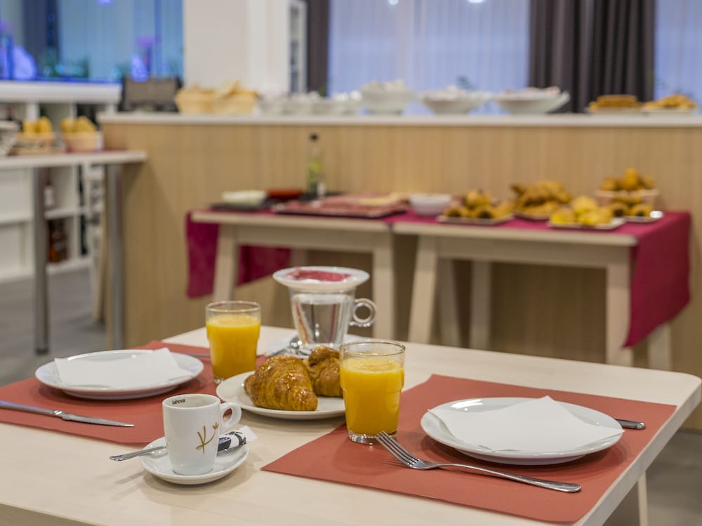 Фото Hotel Victoria