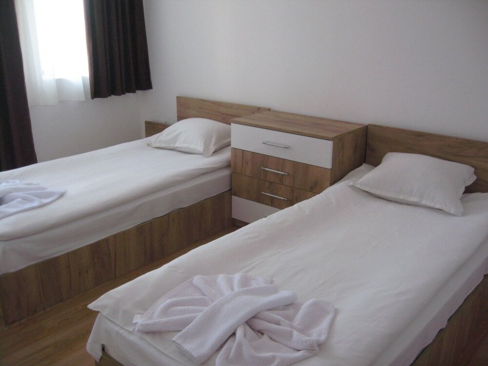 Фото Apartcomplex Chateau Aheloy